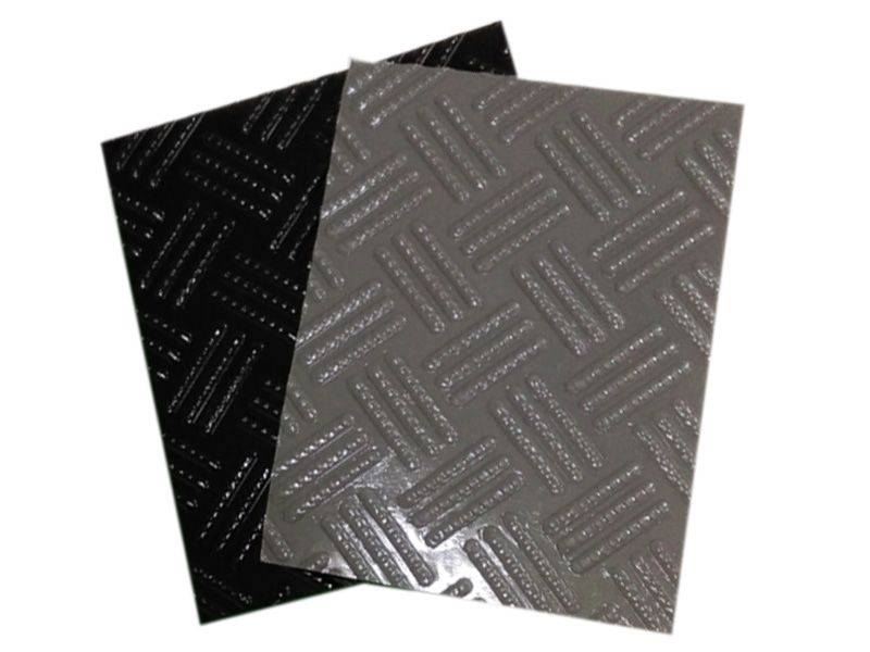 三條鐵板紋_整捲式PVC地墊