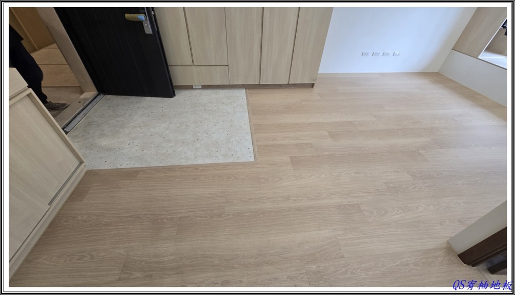 114/11/06 新北市三重區穀保街 至臻系列IM-3105 白色光漆橡木 繆思系列 MUS-5494 綠植砂岩