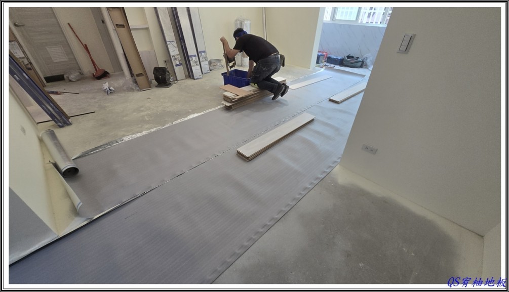 114/9/4 新北市三重區頂崁街 至臻系列 IM-3559古色經典淺色橡木 IM-3105白色光漆橡木