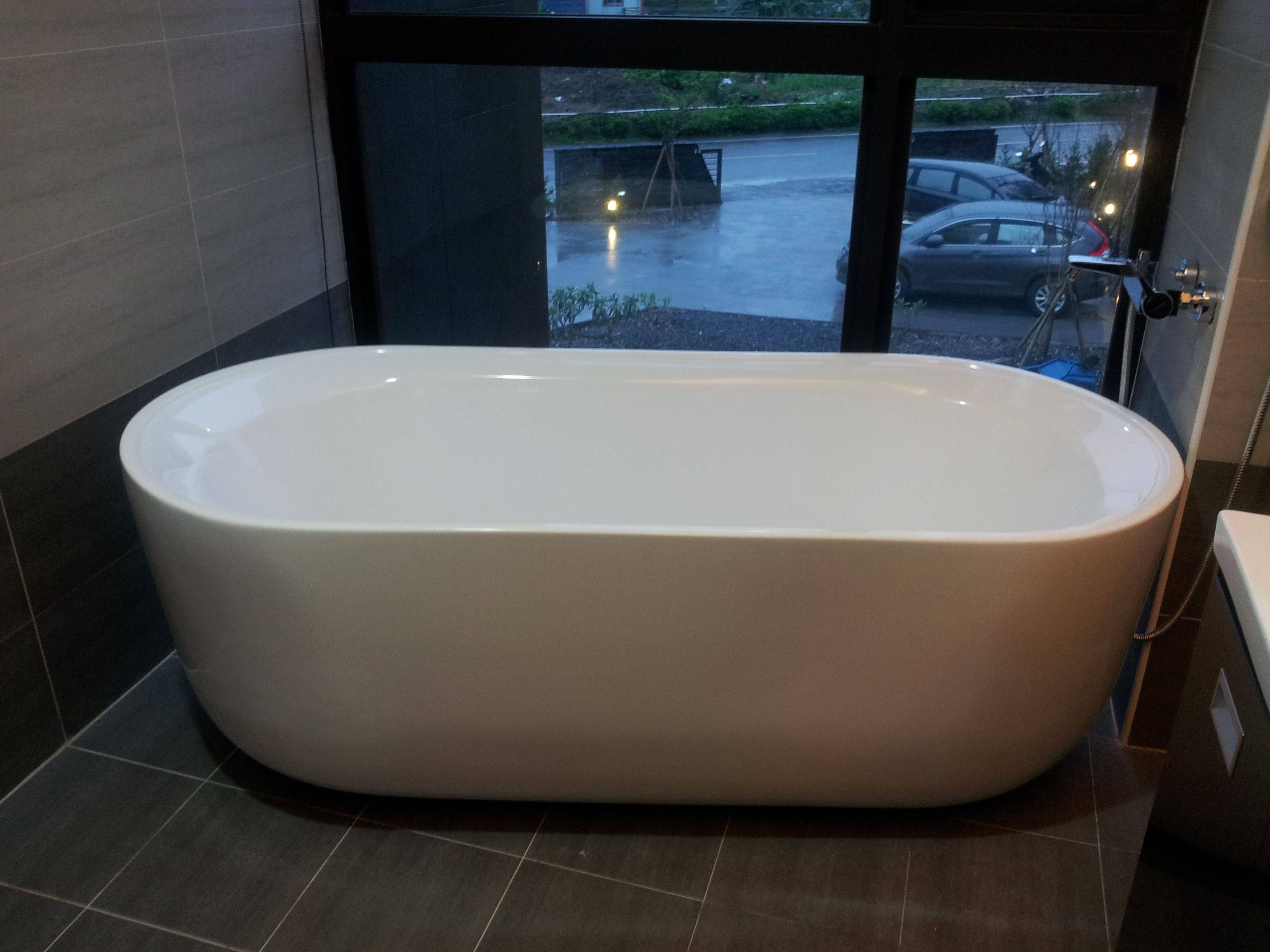 獨立式浴缸1 