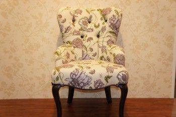 紫籐花化妝椅