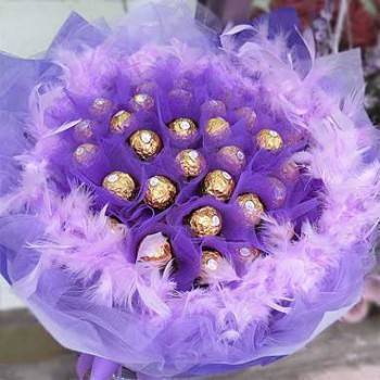 《甜蜜戀曲-紫愛》33朵甜蜜金莎巧克力花束