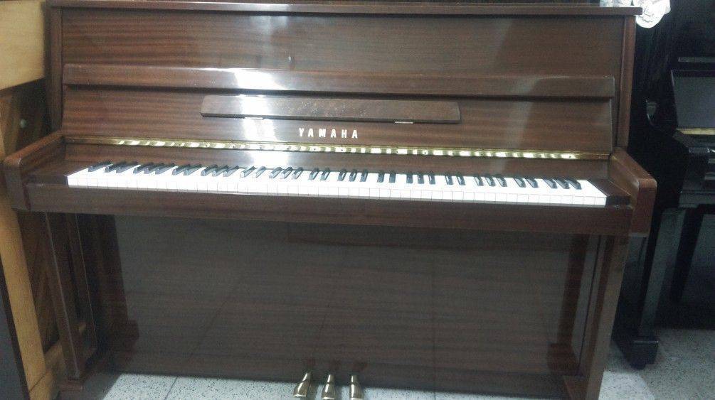 中古鋼琴    yamaha  二手鋼琴  KAWAI鋼琴   全館批發價