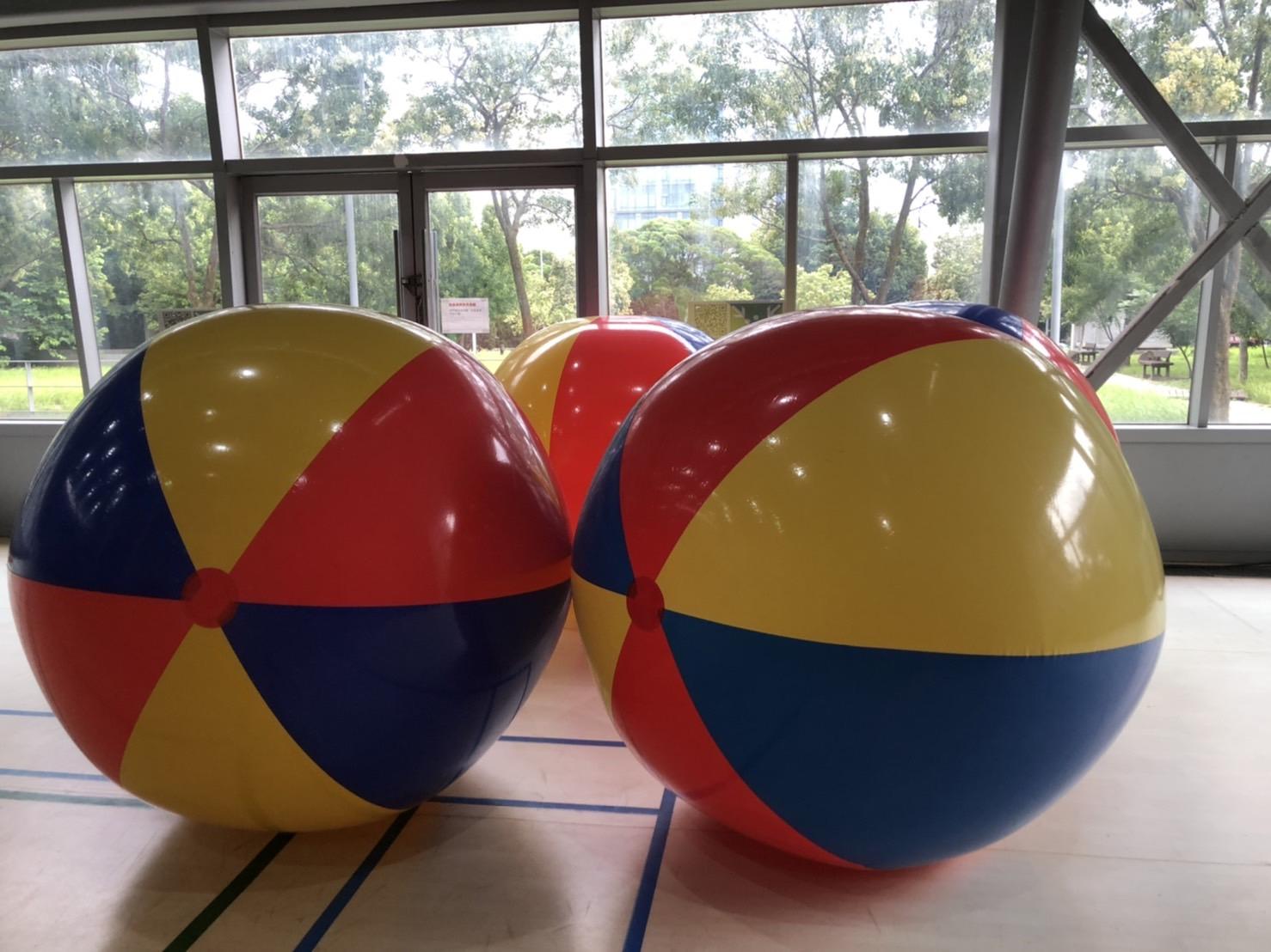 超大沙灘球出租、推大球、超大充氣海灘排球戲水球戶外運動游泳/簡易型排球柱