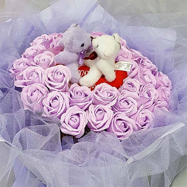 《紫愛你》Kiss情侶熊33朵玫瑰皂花