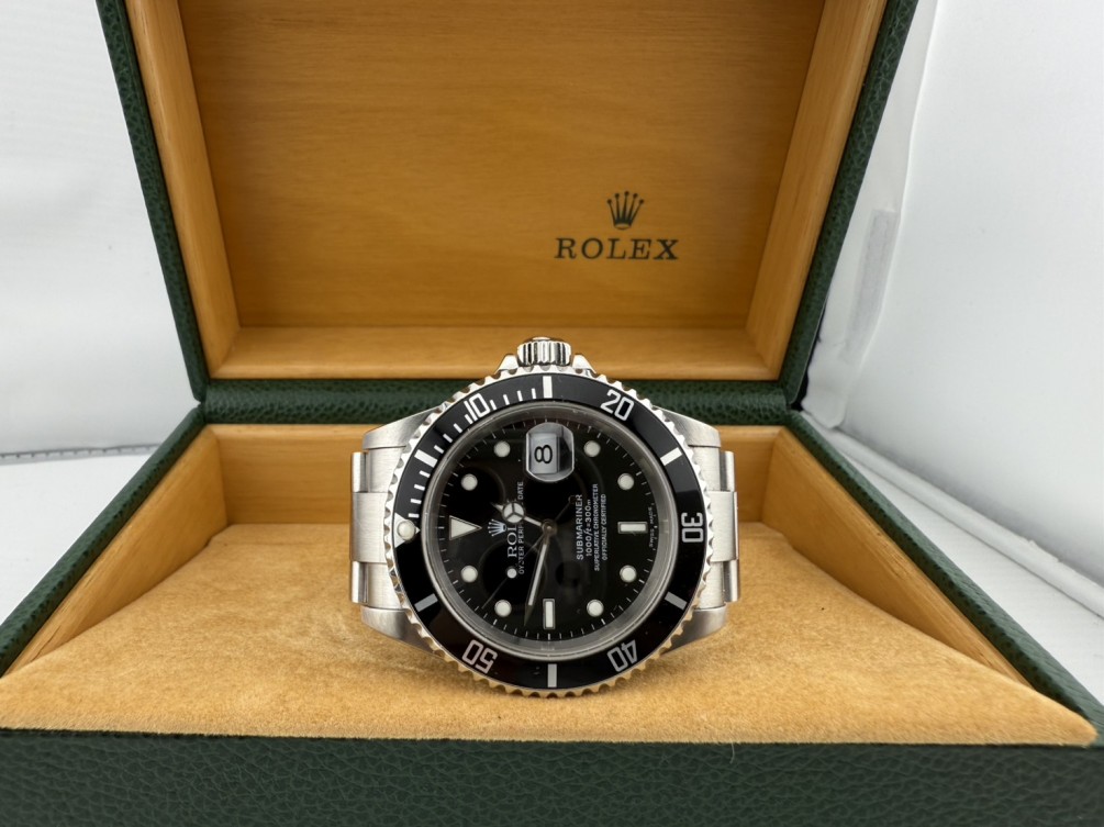 ROLEX 勞力士 16610LN黑水鬼 盒單齊全 Y開頭 n1325
