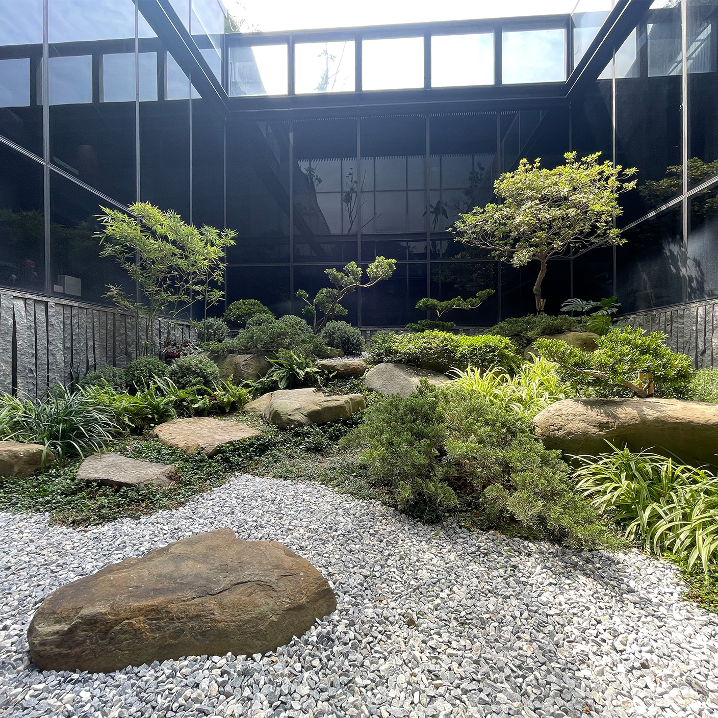 【 東騰日藝 】