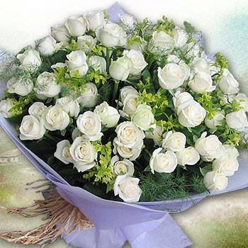 花束訂購《真愛純情》田園自然風99朵翡翠白玫瑰求婚花束