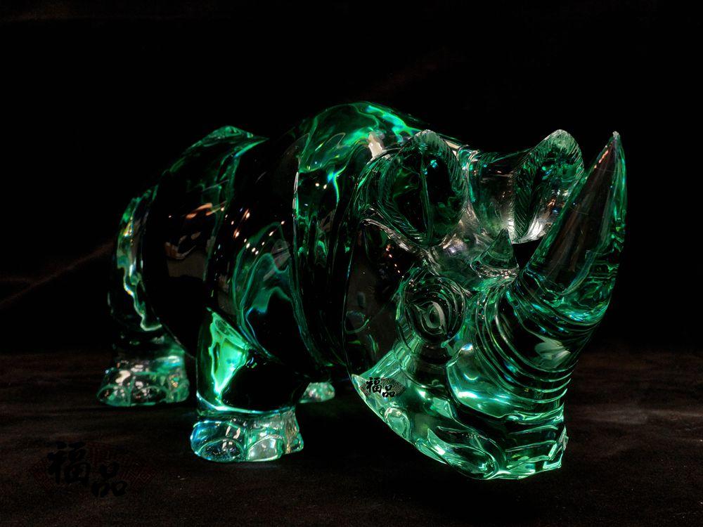 綠琉璃犀牛