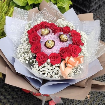 【愛你的心】心型紅玫瑰滿天星金莎情人節花束