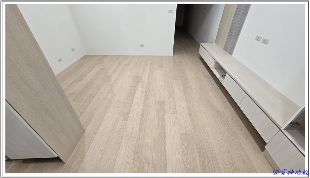 115/1/27 新北市三重區大勇街 至臻系列 IM-3105 白色光漆橡木