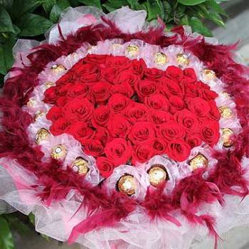 《真心我愛你》50朵心型紅玫瑰20朵金莎生日/告白情人花束