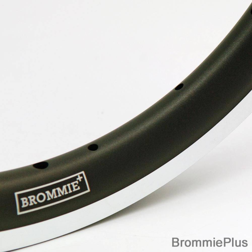 BrommiePlus R010 Welded Double Wall Rim - Black / Silver