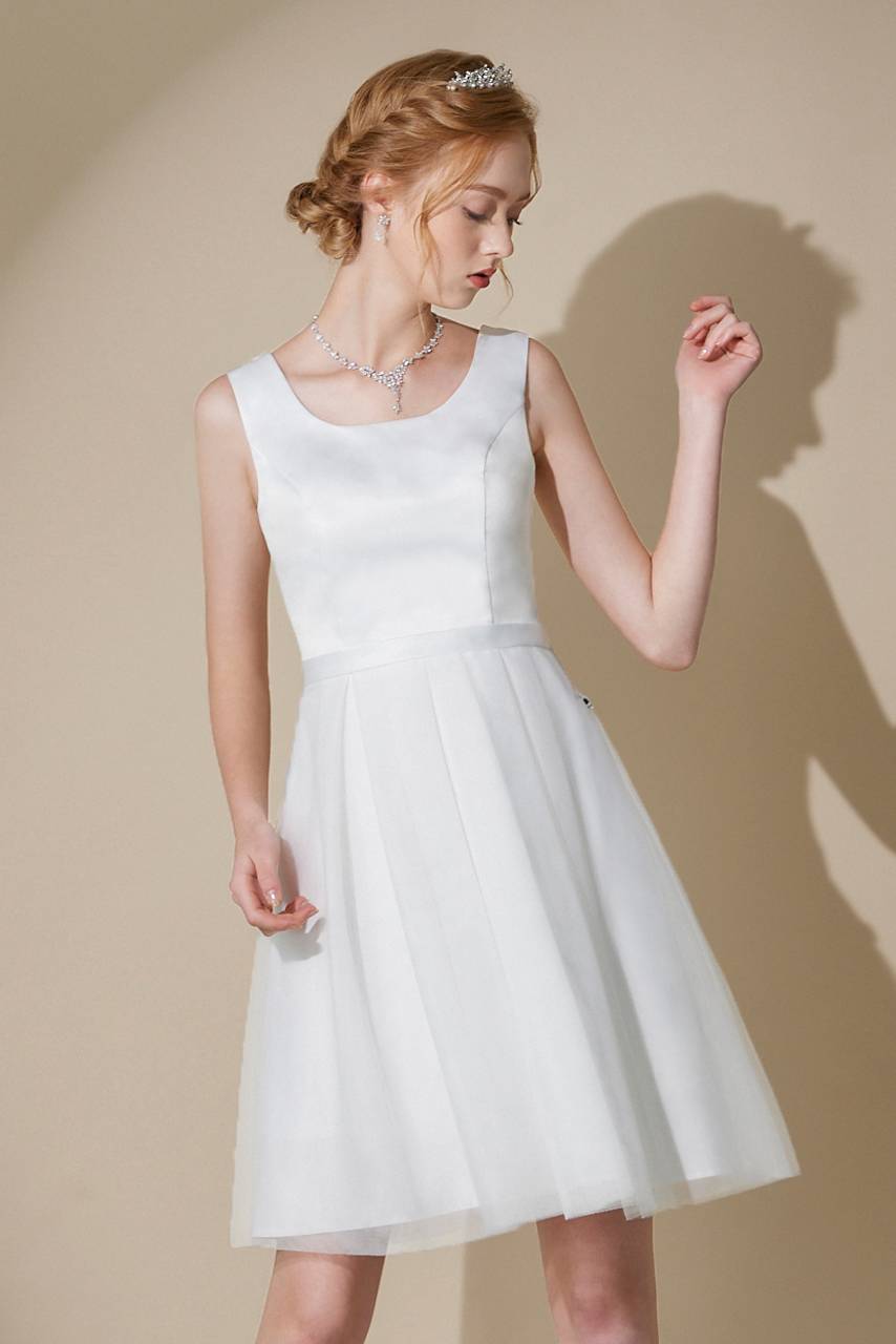獨家訂製款白紗短禮服【18-2042】---訂製期35天