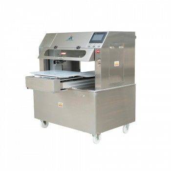 Cake Cutting Machine / JM-C700