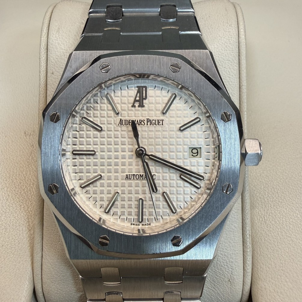 Audemars Piguet 愛彼 Royal Oak 皇家橡樹 15300ST 白色面盤 n1583-01