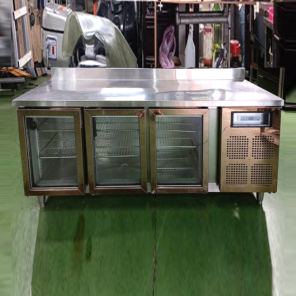 F405 玻璃冷藏工作台冰箱<BR>180cm x 60cm x 85cm