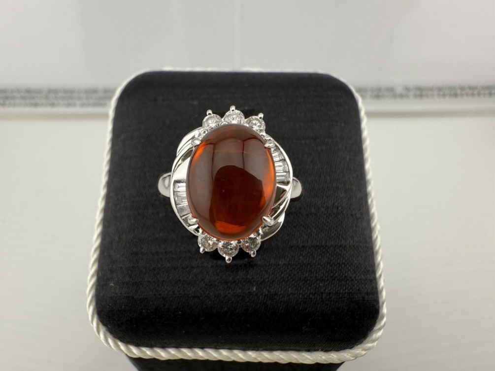 天然火蛋白石鑽戒 2.82ct 配鑽0.36ct PT900 n1307-21