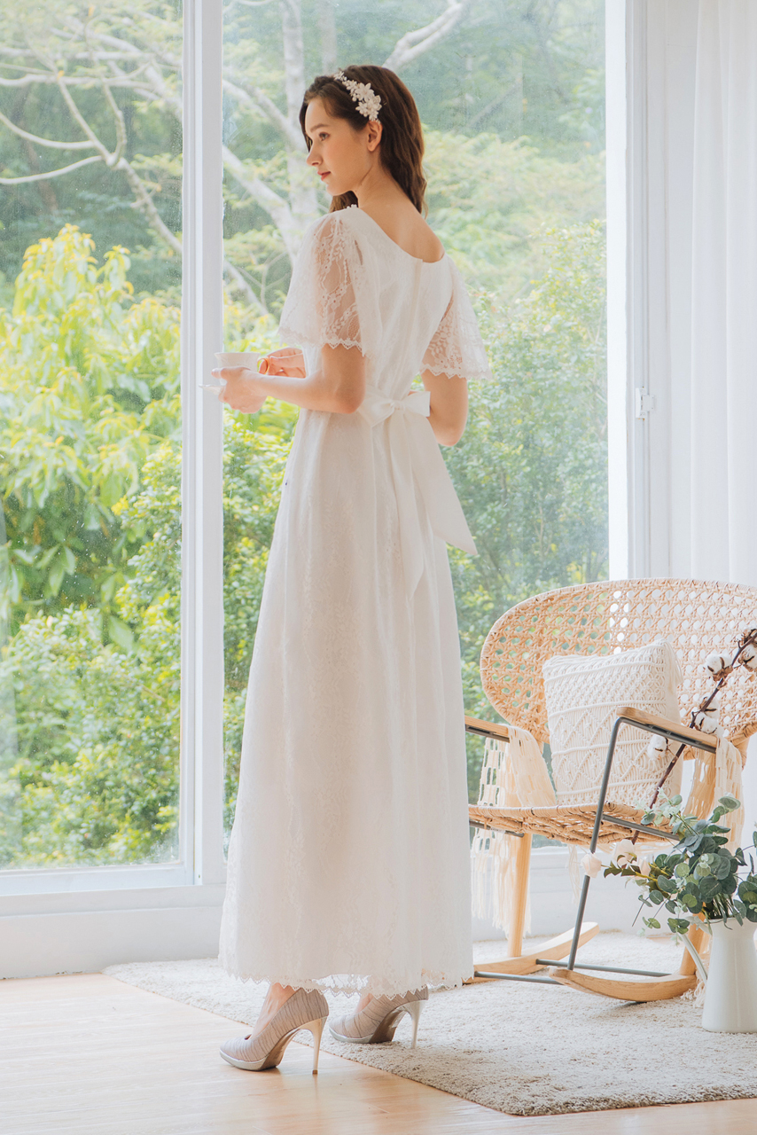 手工蕾絲珍珠領訂製白色長禮服【19-2202】---訂製期35天