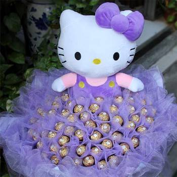《浪漫風情》代購kitty玩偶+99朵金莎巧克力花束