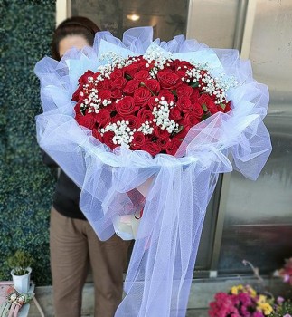 《情人節真浪漫》99朵翠紅玫瑰大型包裝情人節花束