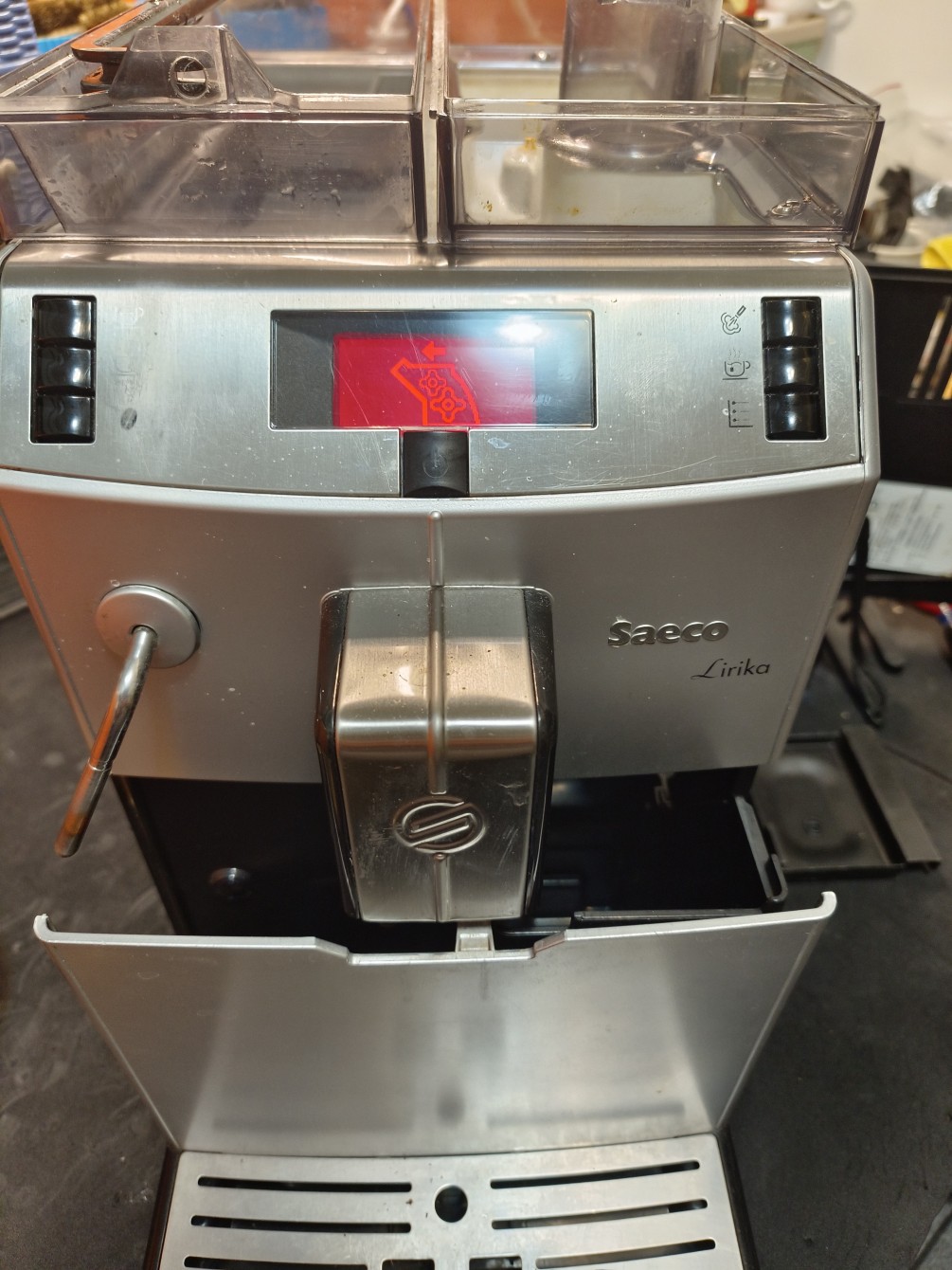 saeco-ri9841-全自動咖啡機-沖泡組無法拿出-大保養維修處理