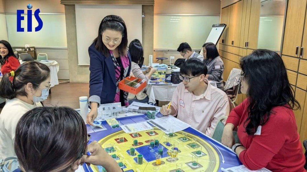 職場菁英沙盤推演【企業桌遊派對】一日學會企業經營與財務報表管理