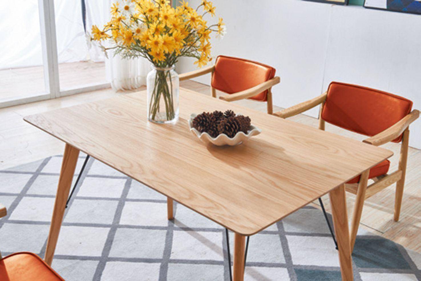 c018-734-2米兰达木纹餐桌